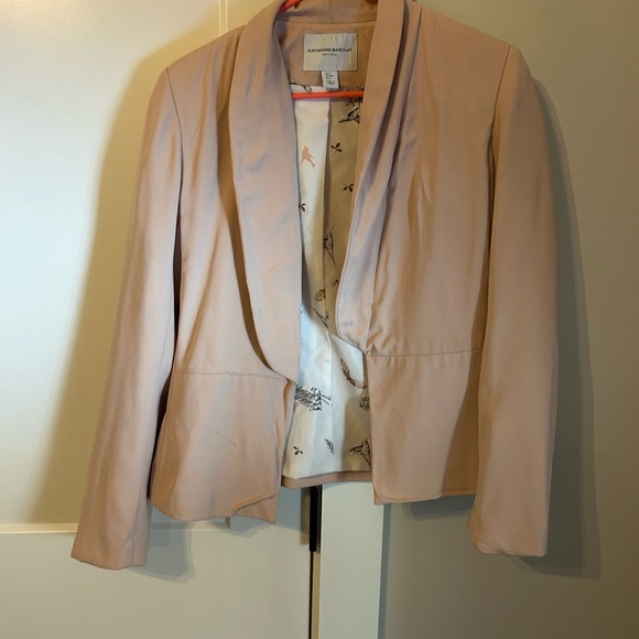 Katherine Barclay Light Pink Blazer - Picture 2 of 7